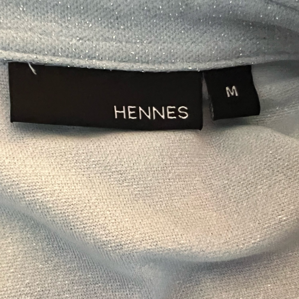 H&M Top - Picture 4 of 4